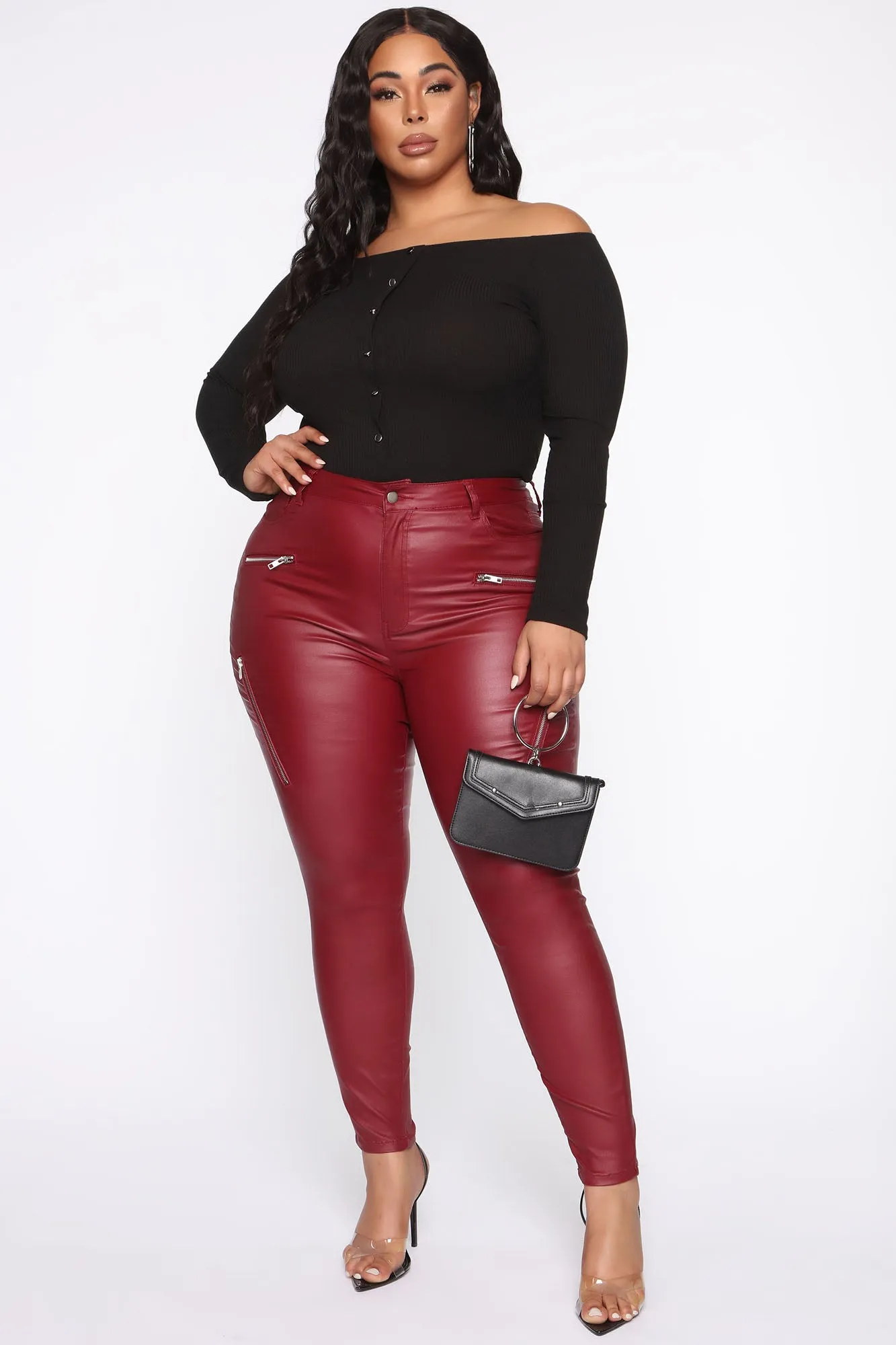 Ava Off Shoulder Top - Black