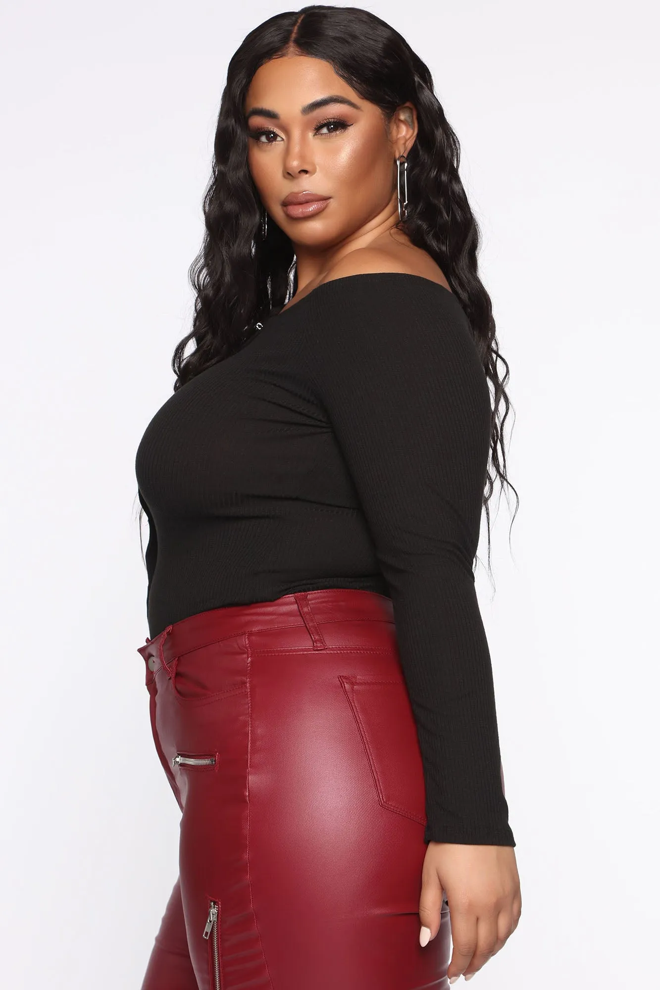 Ava Off Shoulder Top - Black
