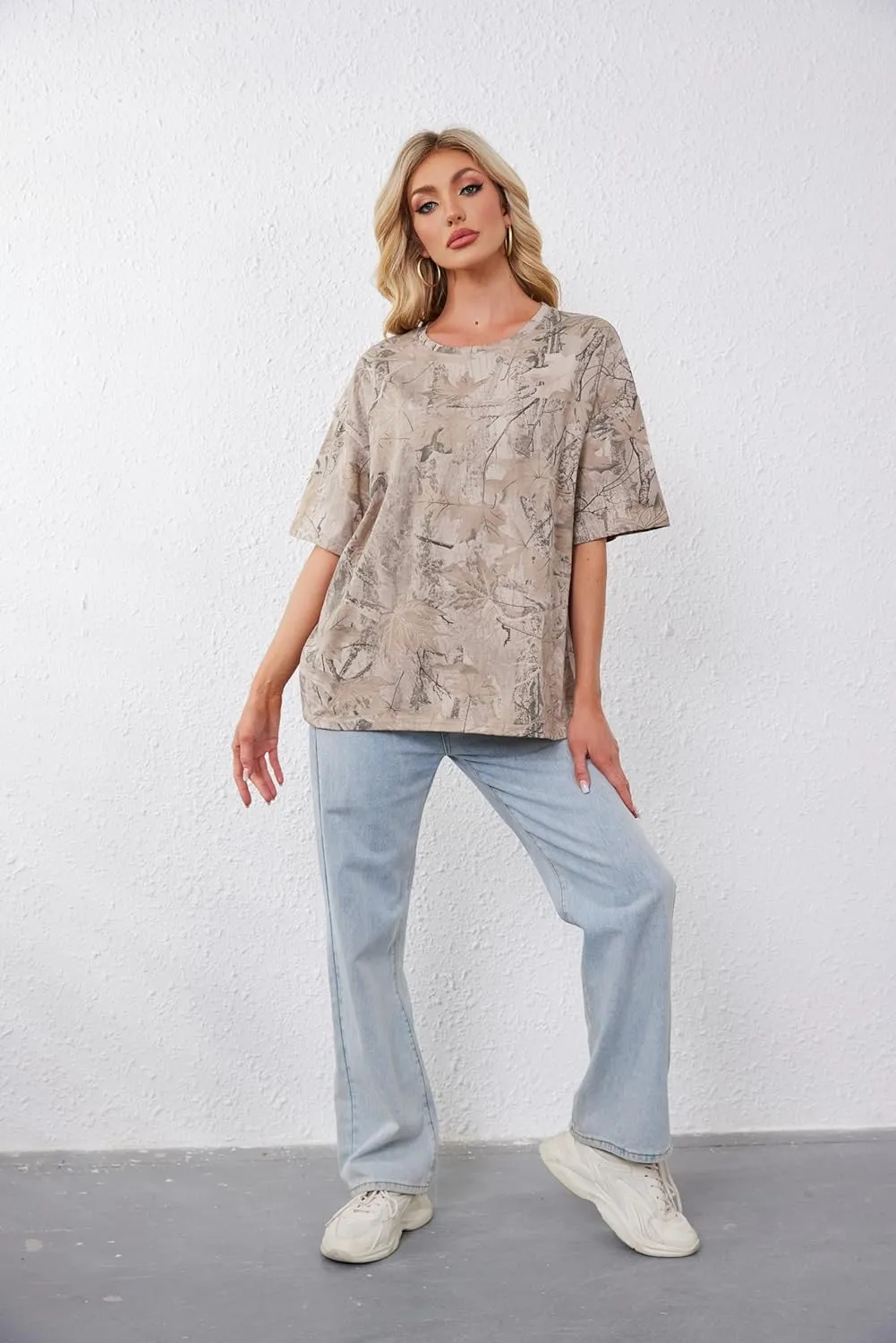 Camo Shirt Women Men Oversized Maple Leaf T Shirts Graphic Baggy Shirts Tops Crewneck Short Sleeve Tees Streetwear