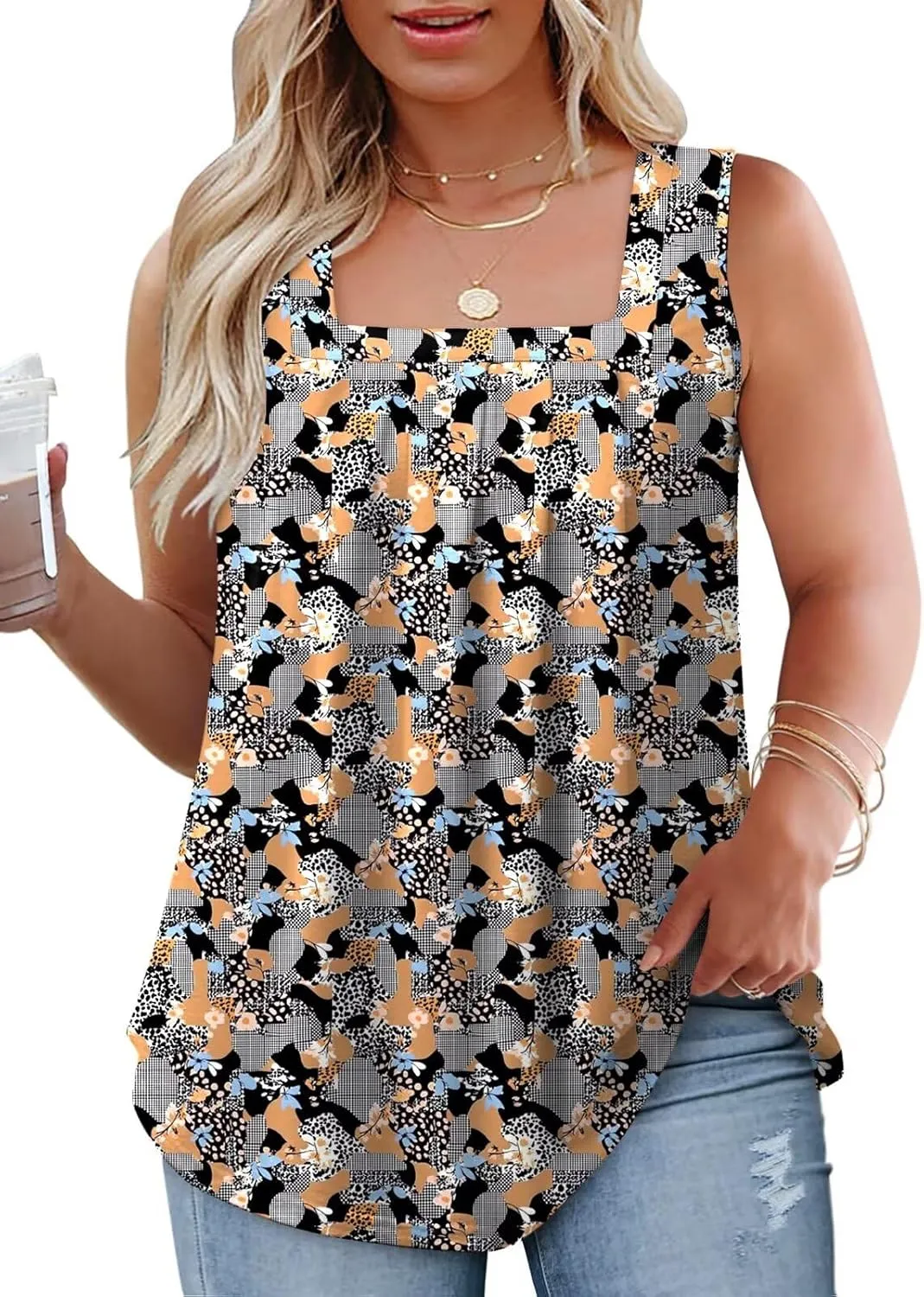 Plus-Size-Tank-Tops for Women Summer Pleated Square Neck Tunics Trendy Casual Floral Print Sleeveless Shirts 1X-5X