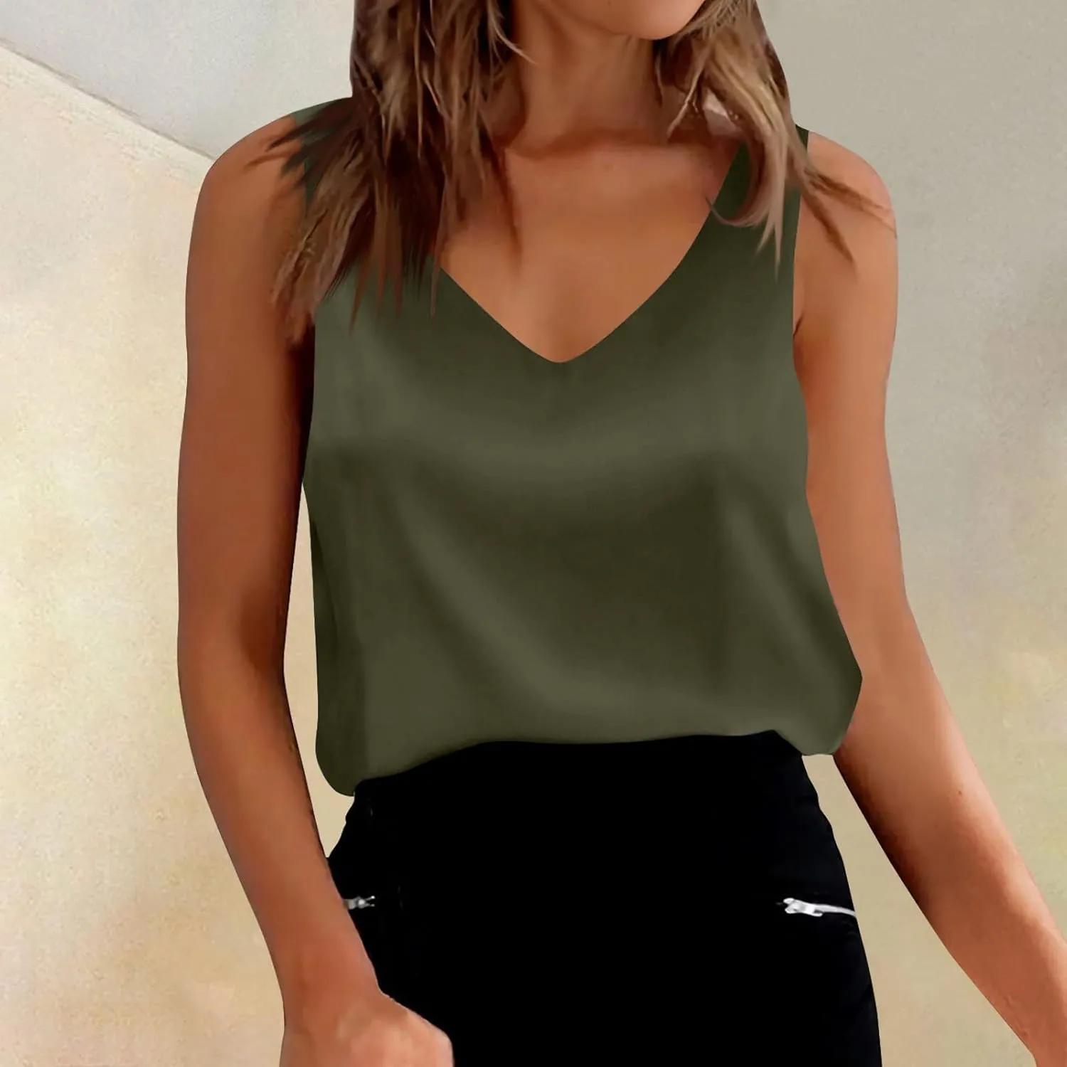 Silk Camisole Tops for Women 2025 Satin Tank Tops Dressy V Neck Summer Tanks Shirt Holiday Party Tops