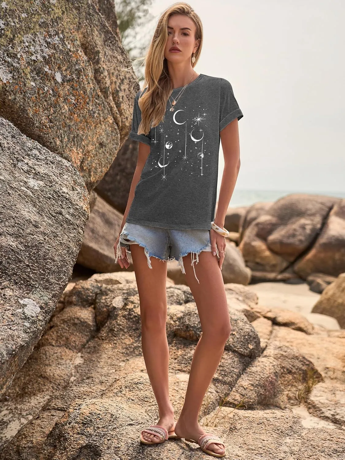 Women's Short Sleeve T Shirts Graphic Tees Crewneck Casual Loose 2025 Summer Boho Tops